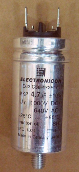 Конденсатор  E62.C58-472E10