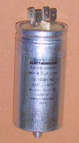 Конденсатор  E62.E81-472D10